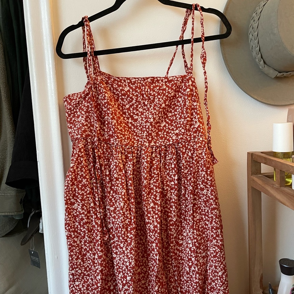 OLD NAVY MAXI DRESS